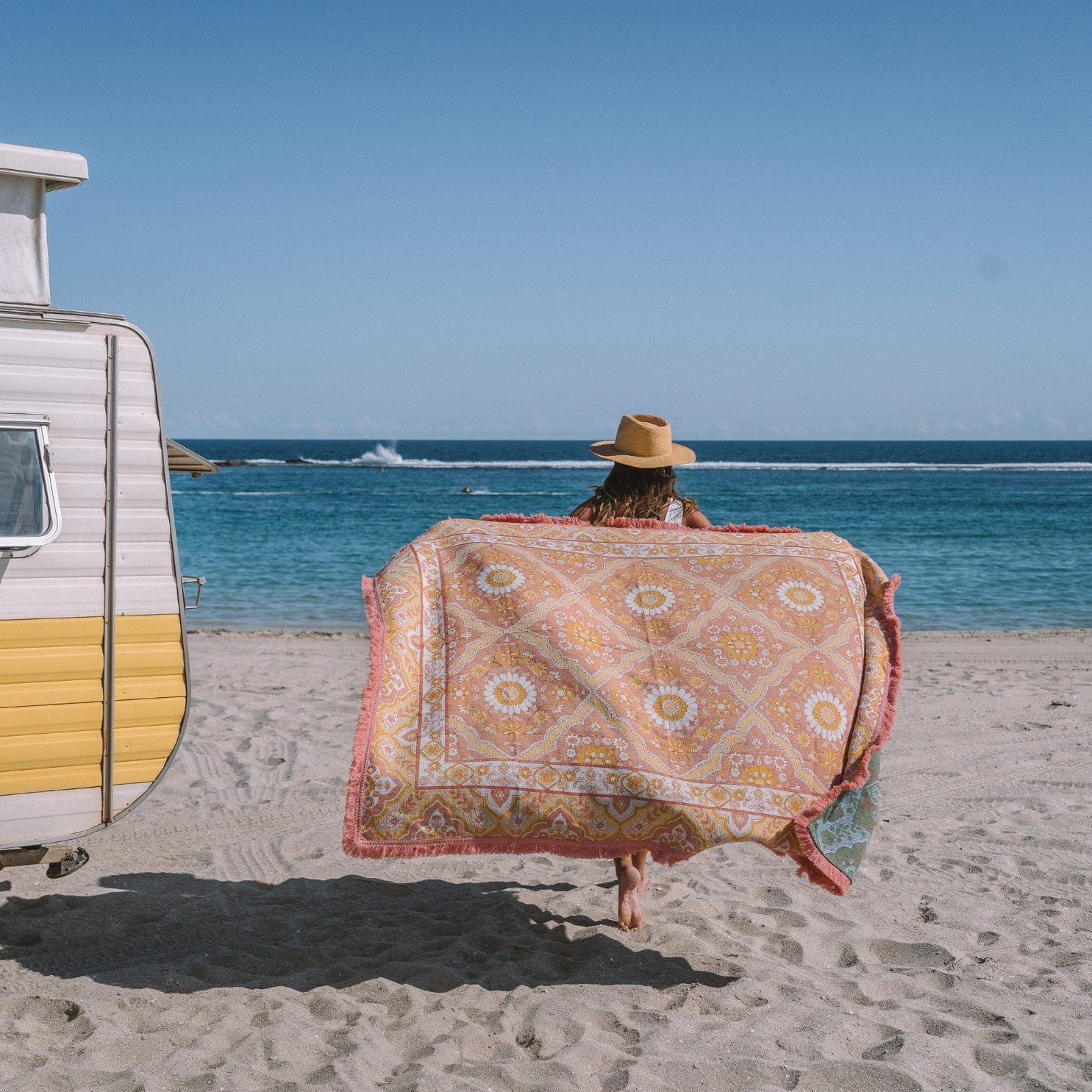 Calla Large Beach Blanket