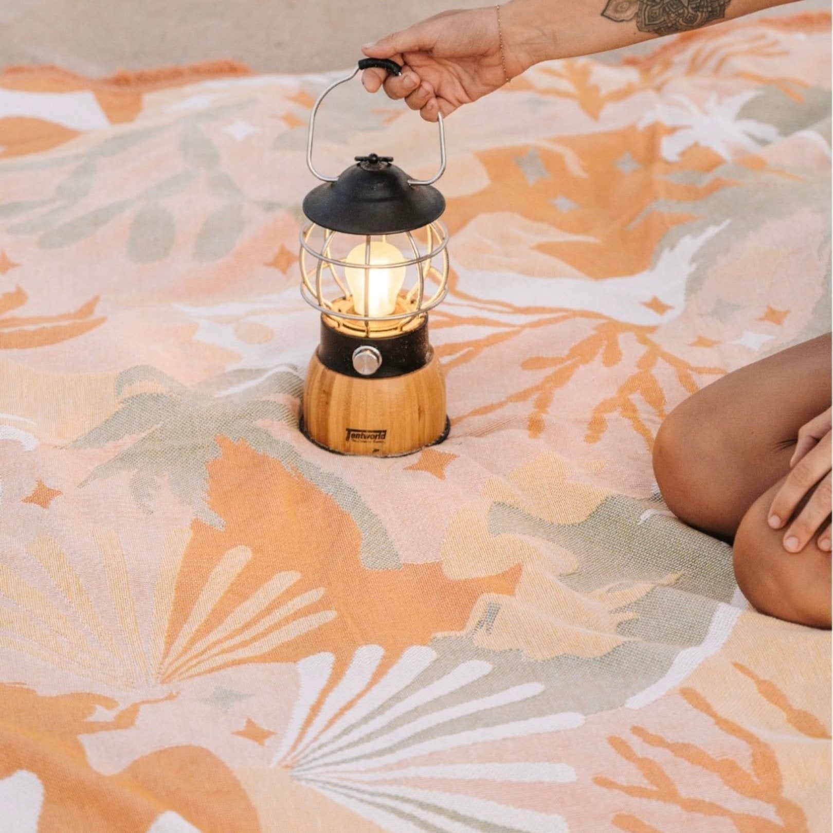 Hideaway Woven Beach Blanket