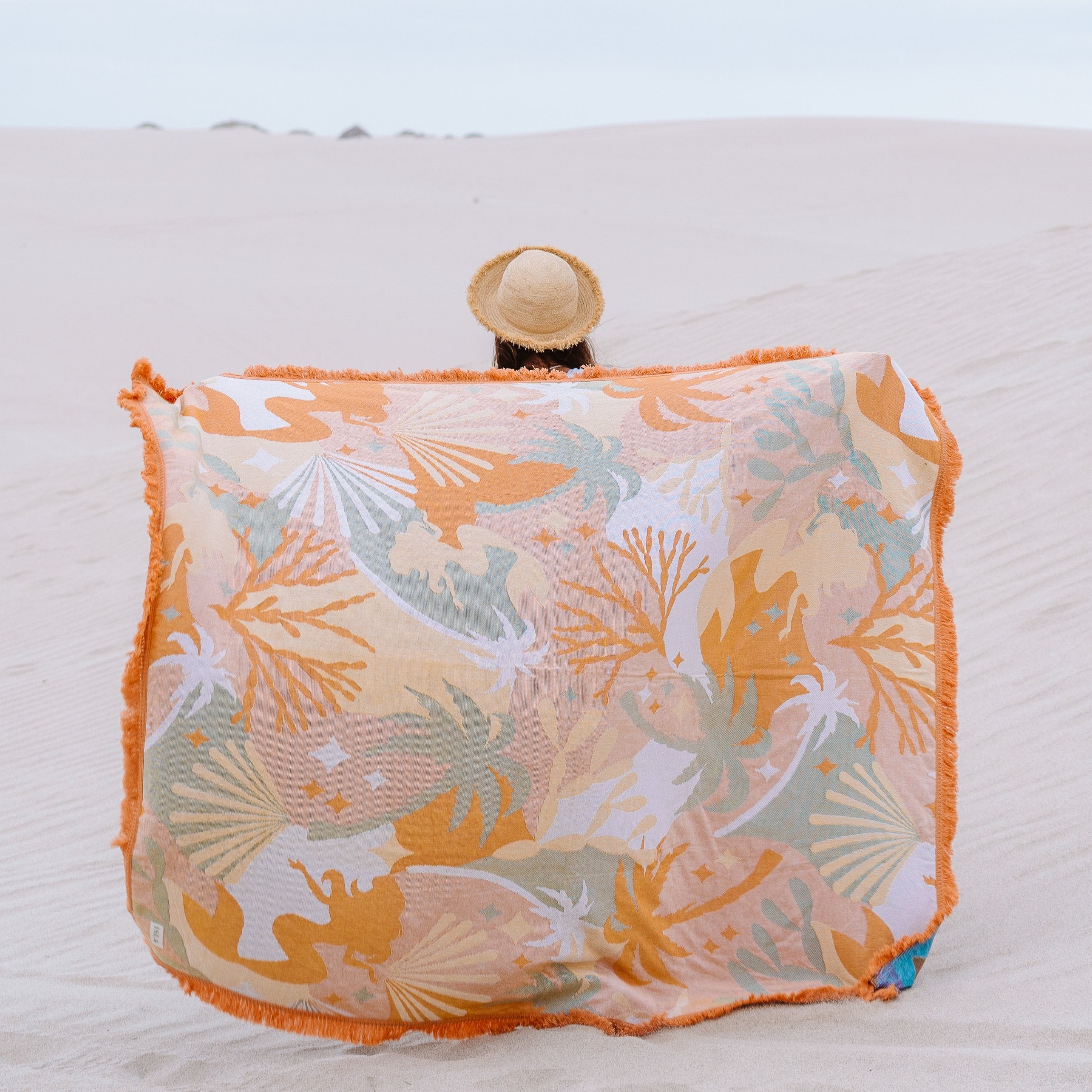 Hideaway Woven Beach Blanket