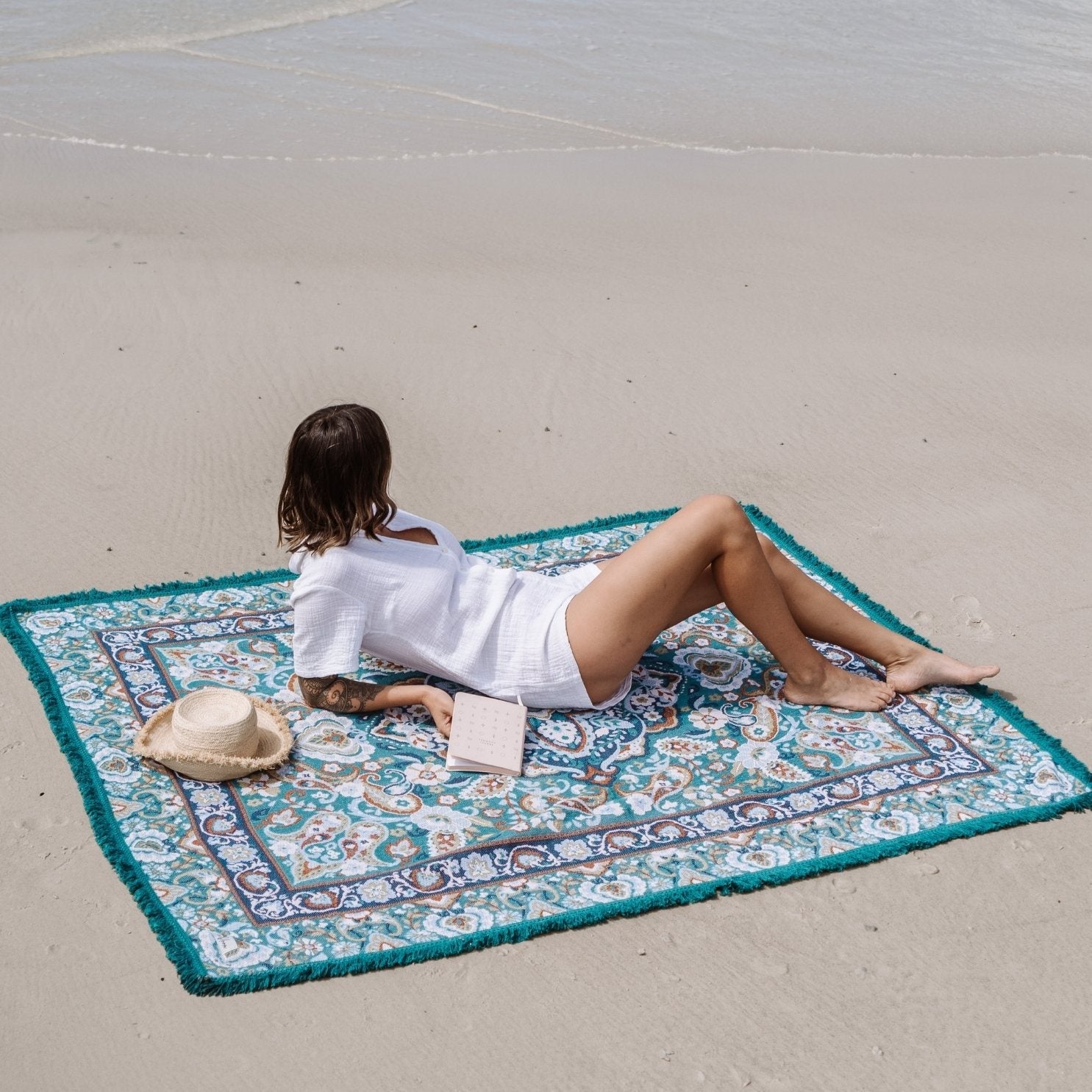 Luna Beach Blanket